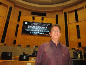 12243834_919588438119698_426154965_n